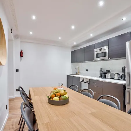 Urbanflat 103 - Grand - Grands Boulevards Apartment Paris