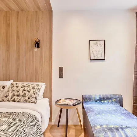 Urbanflat 103 - Grand - Grands Boulevards Apartment *